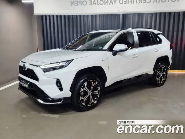 Toyota RAV4 — экстерьер