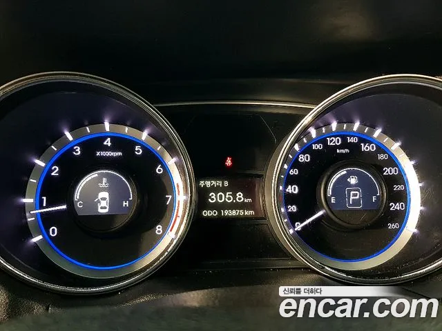 Hyundai Sonata — интерьер