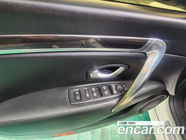 Renault Korea SM7 — интерьер