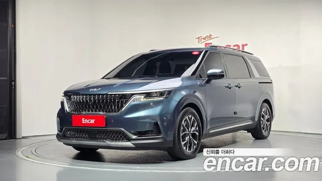 Kia Carnival — экстерьер