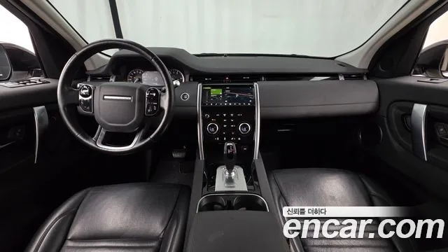 Land Rover Discovery Sport — интерьер