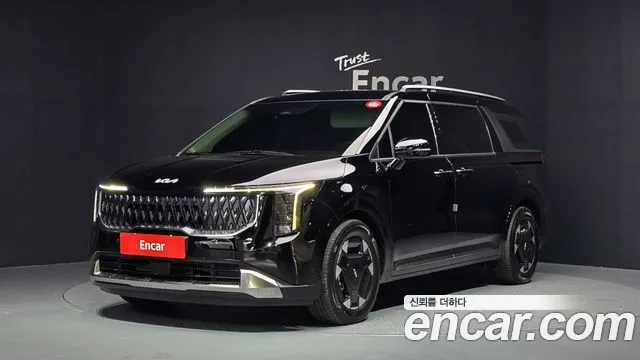 Kia Carnival — экстерьер
