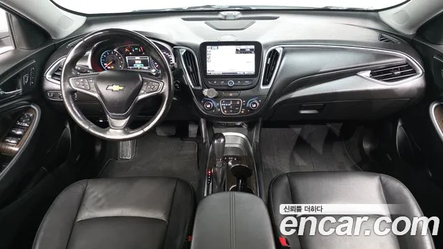 Chevrolet Korea Malibu — интерьер