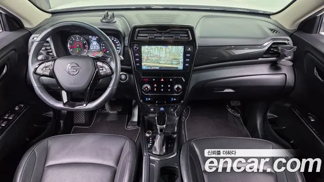 KG Mobility Tivoli — интерьер