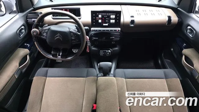 Citroën / DS C4 Cactus — интерьер