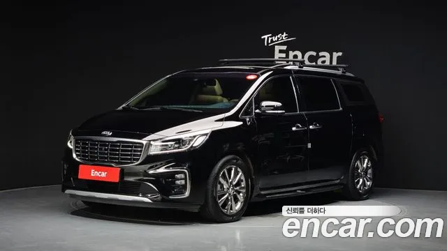 Kia Carnival — экстерьер