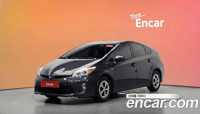 Toyota Prius — экстерьер