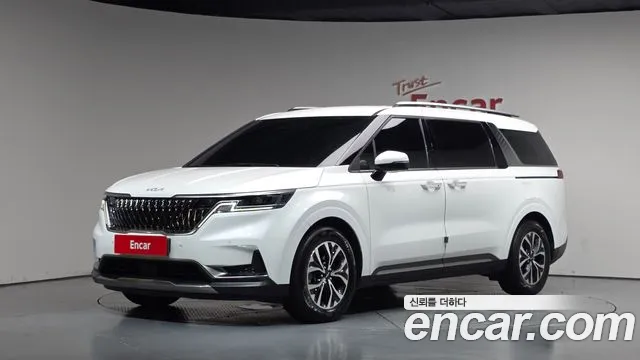 Kia Carnival — экстерьер