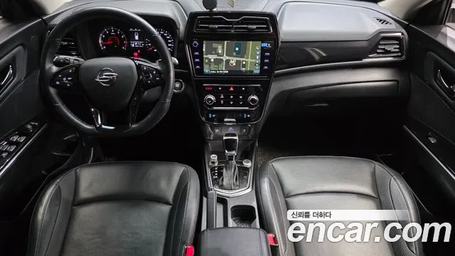 KG Mobility Tivoli — интерьер