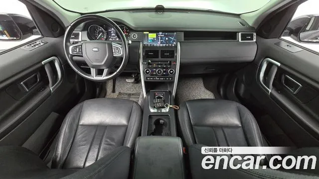Land Rover Discovery Sport — интерьер