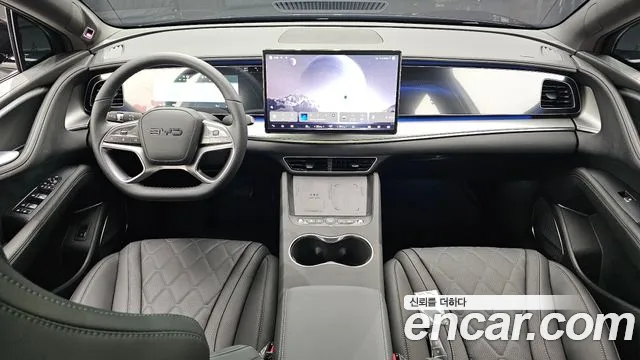 BYD Sea Lion 7 — интерьер
