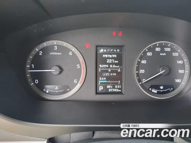 Hyundai Solati — интерьер