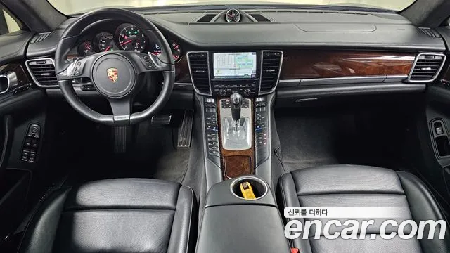 Porsche Panamera — интерьер