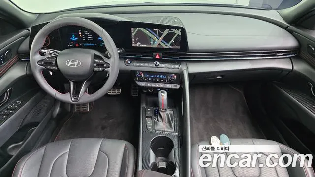 Hyundai Elantra — интерьер