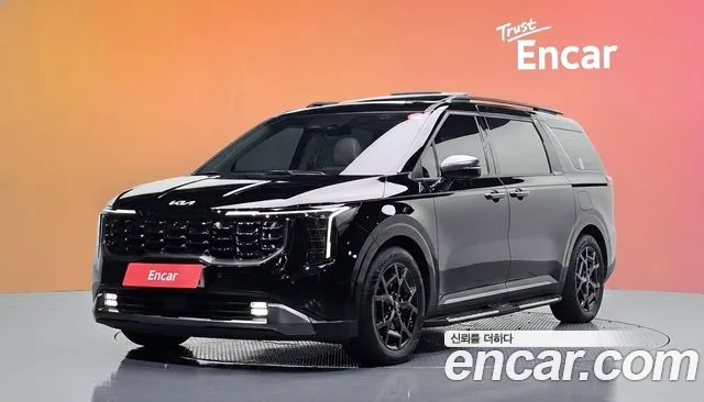 Kia Carnival — экстерьер