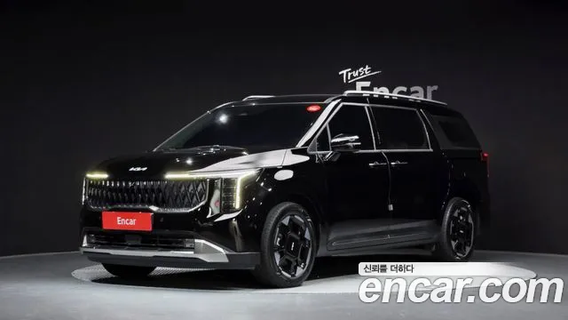 Kia Carnival — экстерьер