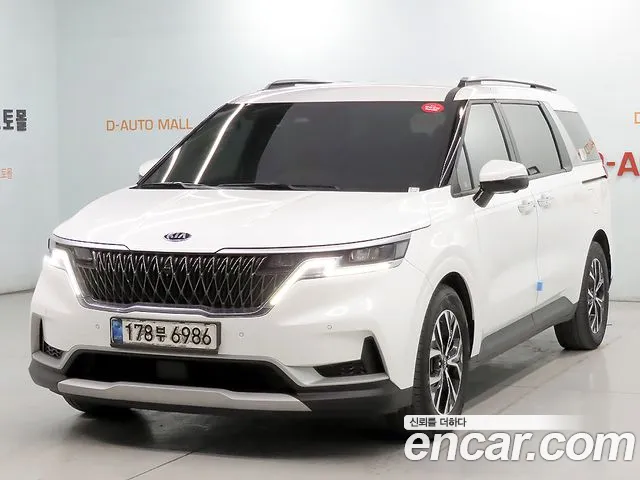 Kia Carnival — экстерьер