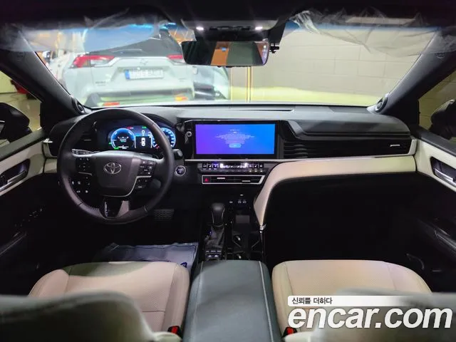 Toyota Camry — интерьер
