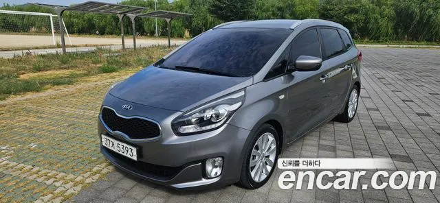 Kia Carens — экстерьер