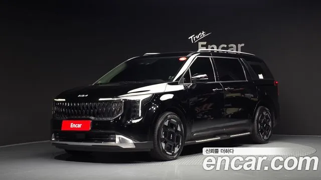 Kia Carnival — экстерьер