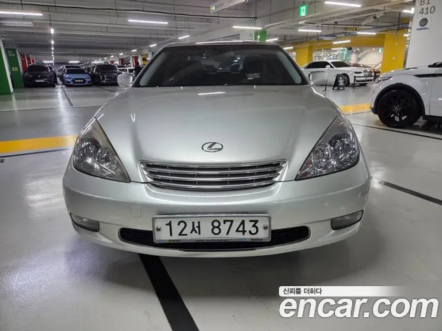 Lexus ES — экстерьер