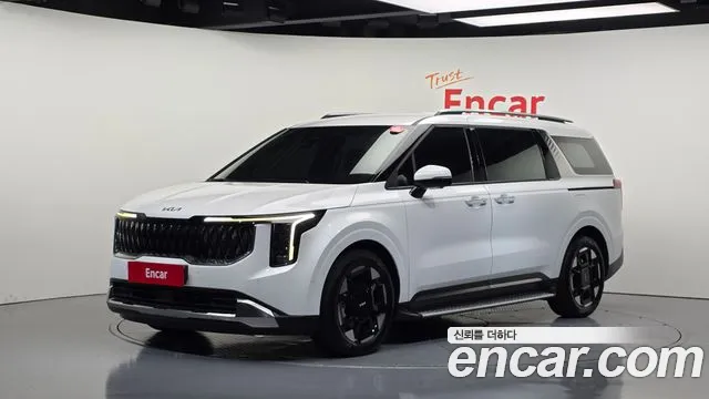 Kia Carnival — экстерьер