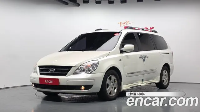 Kia Carnival — экстерьер