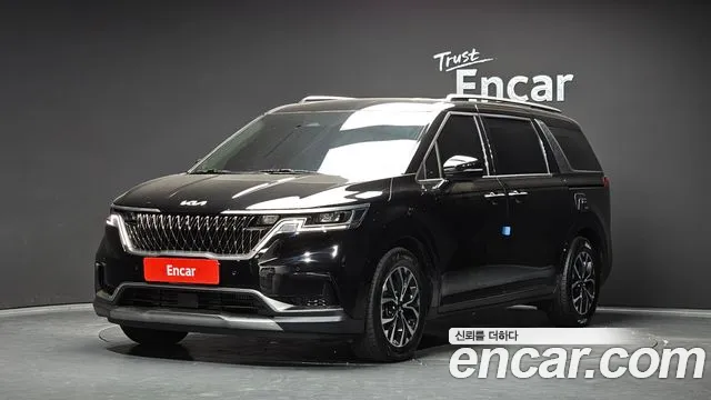 Kia Carnival — экстерьер