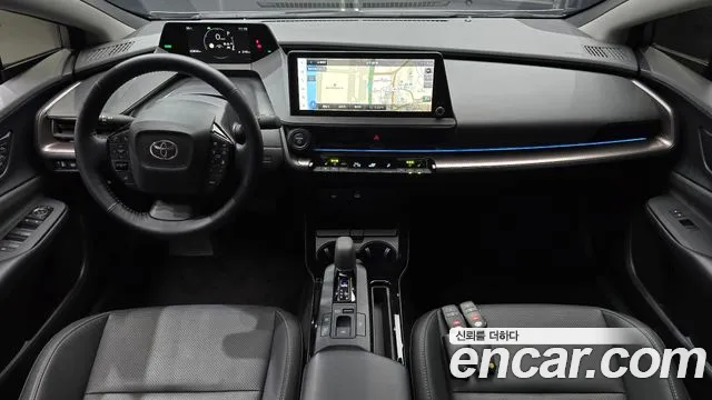 Toyota Prius — интерьер