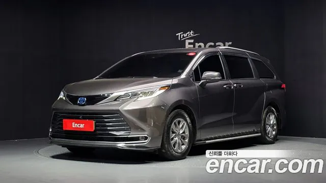 Toyota Sienna — экстерьер