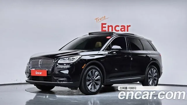 Lincoln Corsair — экстерьер