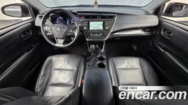 Toyota Avalon — интерьер
