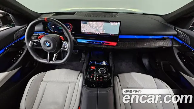 BMW M5 — интерьер