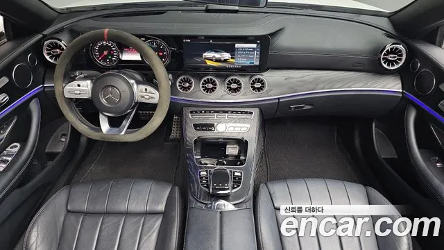 Mercedes-Benz E-класс — интерьер