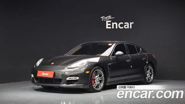 Porsche Panamera — экстерьер