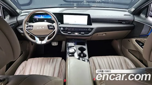Kia K8 — интерьер