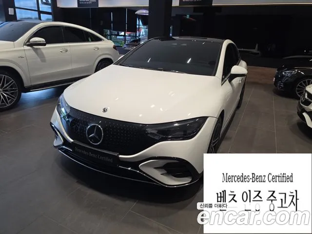 Mercedes-Benz EQE — экстерьер