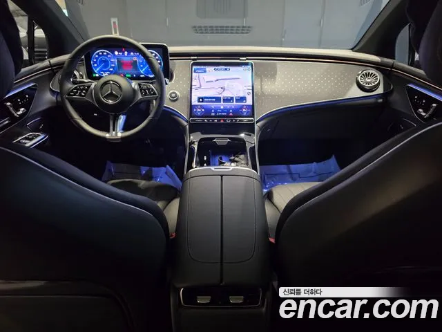 Mercedes-Benz EQE — интерьер