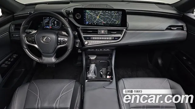 Lexus ES — интерьер