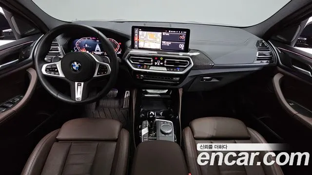 BMW X4 — интерьер