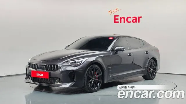 Kia Stinger — экстерьер