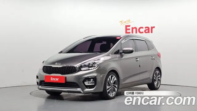 Kia Carens — экстерьер