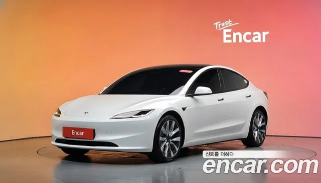 Tesla Model 3 — экстерьер