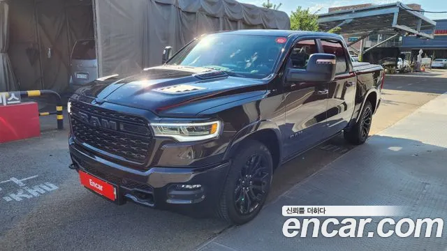 Dodge Ram Pickup — экстерьер