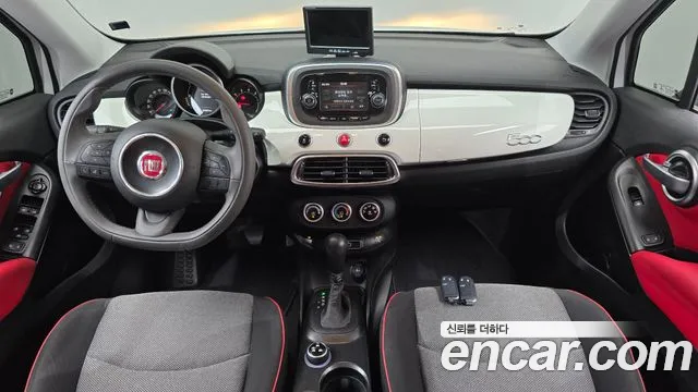 Fiat 500X — интерьер