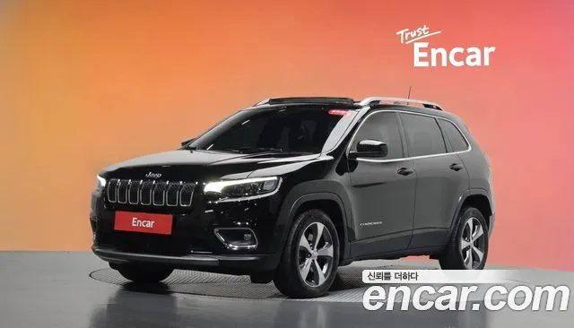Jeep Cherokee — экстерьер
