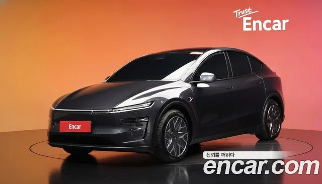 Tesla Model Y — экстерьер