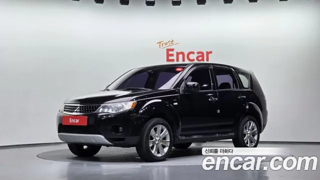 Mitsubishi Outlander — экстерьер