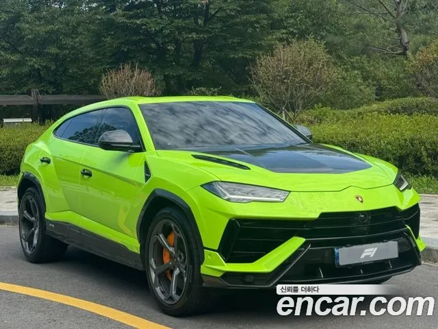 Lamborghini Urus — экстерьер
