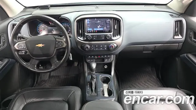 Chevrolet Korea Colorado — интерьер